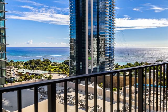 987 Queen Street 1806, Honolulu, HI 96814