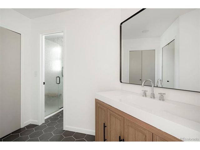 5362 S Danube Ct, Centennial, CO 80015