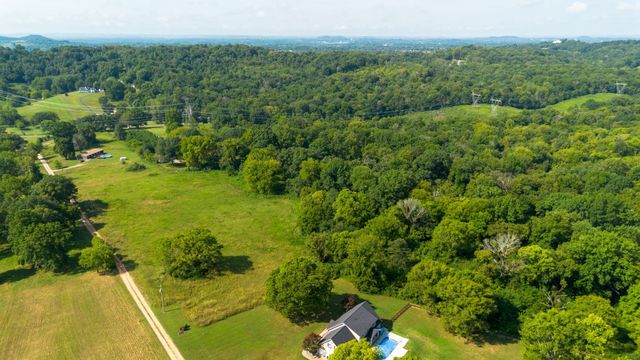 0 Center Star Road, Columbia, TN 38401