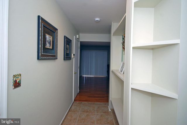 1101 STONY BROOK WAY, North Brunswick, NJ 08902