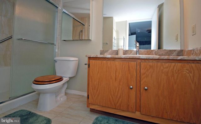 1101 STONY BROOK WAY, North Brunswick, NJ 08902