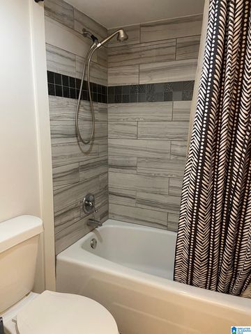 2812 Georgetown Dr Apt 1526, Hoover, AL 35216