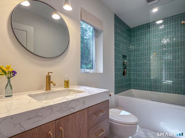 23 Front Of The Mountain Road, New Milford, CT 06755