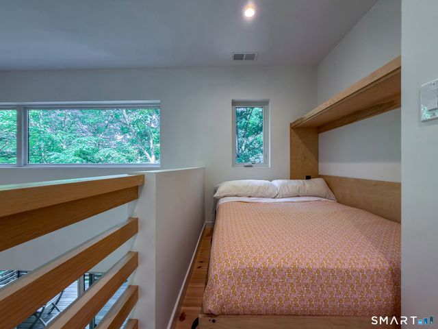 23 Front Of The Mountain Road, New Milford, CT 06755