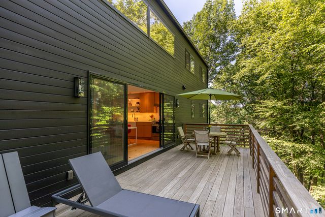 23 Front Of The Mountain Road, New Milford, CT 06755