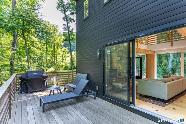 23 Front Of The Mountain Road, New Milford, CT 06755