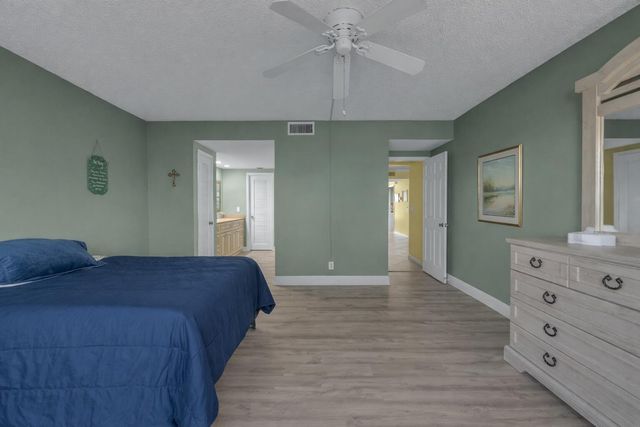 300 N Highway A1a 105j, Jupiter, FL 33477