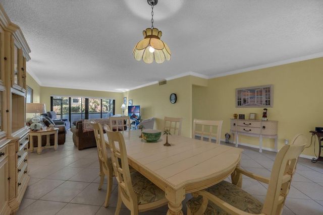 300 N Highway A1a 105j, Jupiter, FL 33477