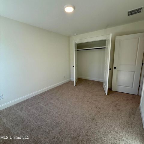 502 Bolivar Drive, Nesbit, MS 38651