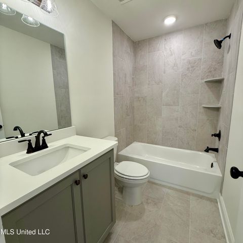 502 Bolivar Drive, Nesbit, MS 38651