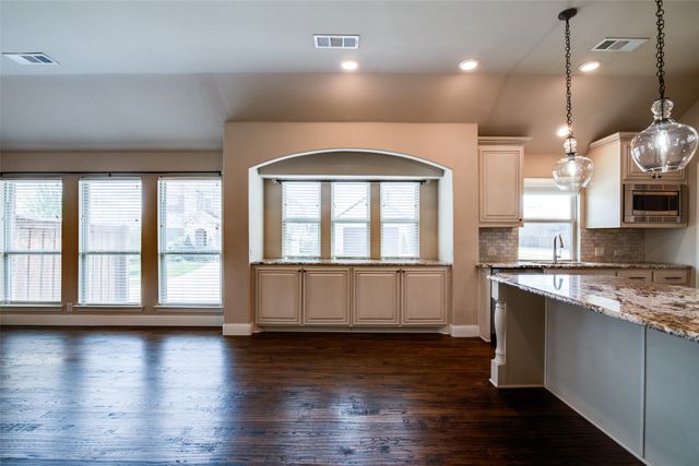 1813 Chadwick Lane, Forney, TX 75126