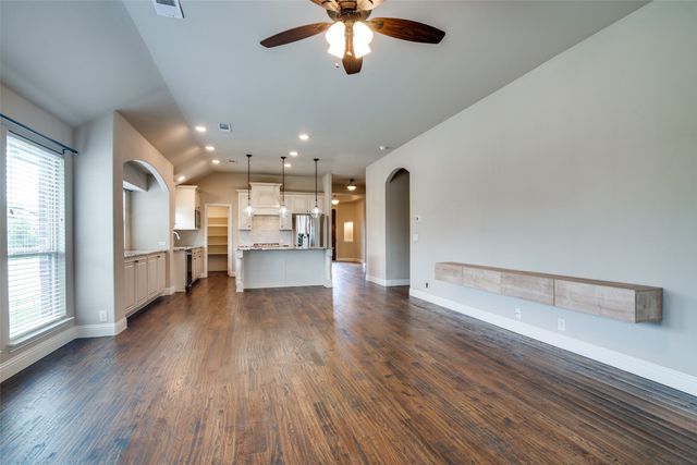1813 Chadwick Lane, Forney, TX 75126