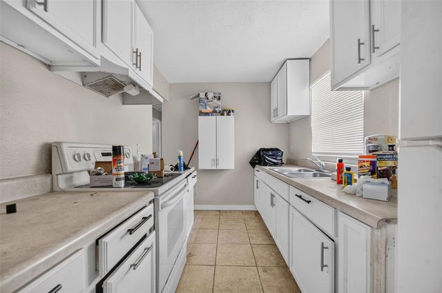 18 EATON STREET, Maitland, FL 32751