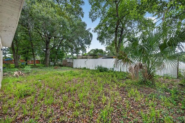 18 EATON STREET, Maitland, FL 32751