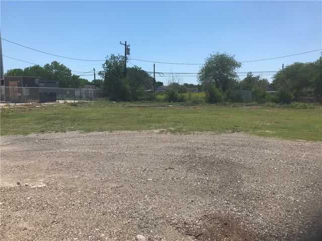 4664 Kostoryz, Corpus Christi, TX 78415