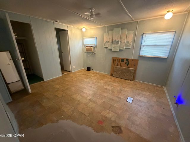 8607 Estrella Street, Panama City, FL 32408