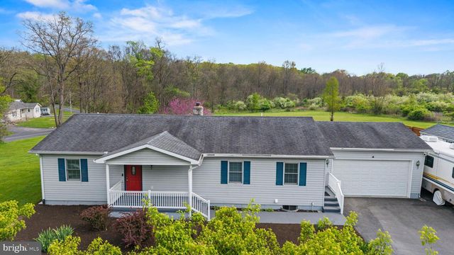 241 WILLOW MILL PARK RD, Mechanicsburg, PA 17050