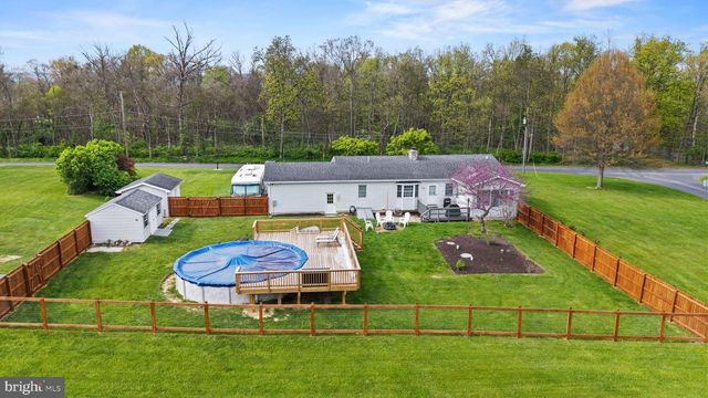 241 WILLOW MILL PARK RD, Mechanicsburg, PA 17050