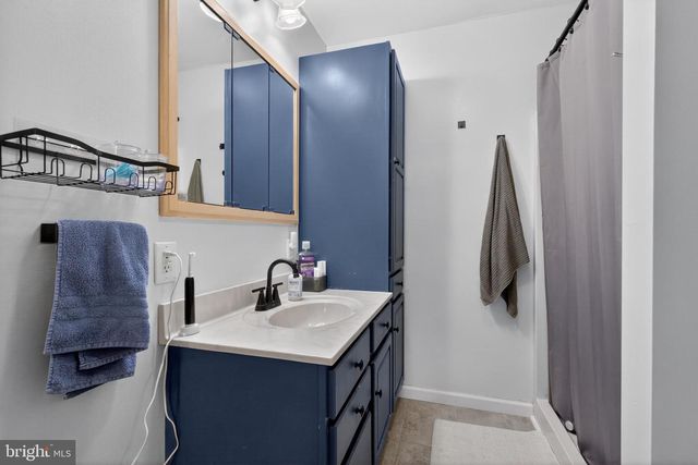 241 WILLOW MILL PARK RD, Mechanicsburg, PA 17050