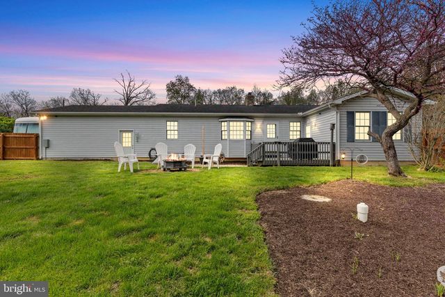 241 WILLOW MILL PARK RD, Mechanicsburg, PA 17050