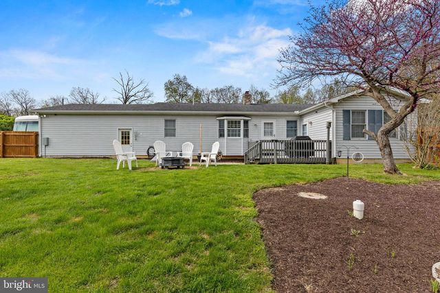 241 WILLOW MILL PARK RD, Mechanicsburg, PA 17050