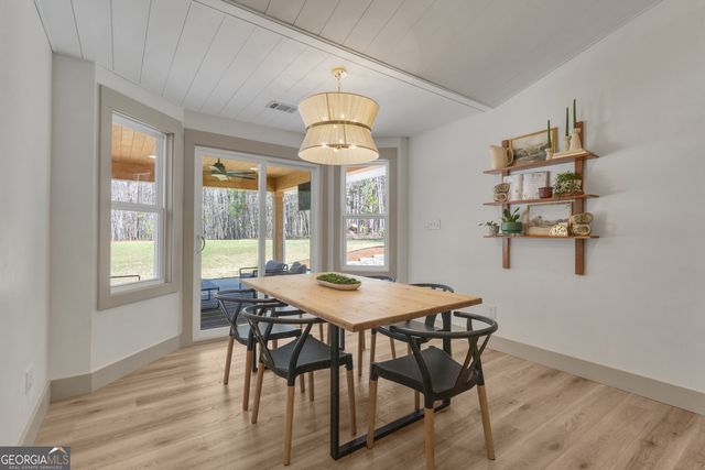 65 Tipperary Trail, Sharpsburg, GA 30277