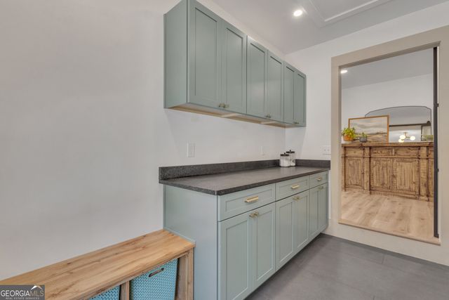 65 Tipperary Trail, Sharpsburg, GA 30277