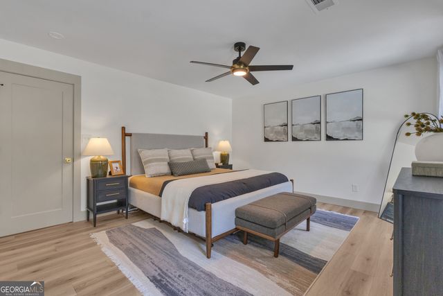 65 Tipperary Trail, Sharpsburg, GA 30277