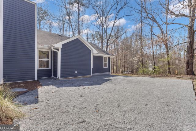 65 Tipperary Trail, Sharpsburg, GA 30277