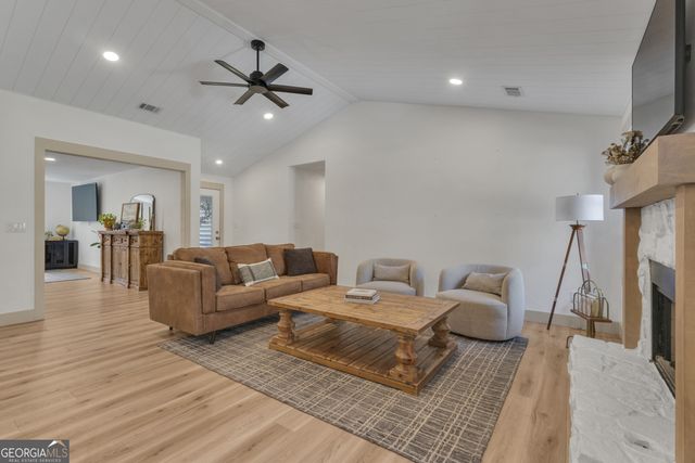 65 Tipperary Trail, Sharpsburg, GA 30277