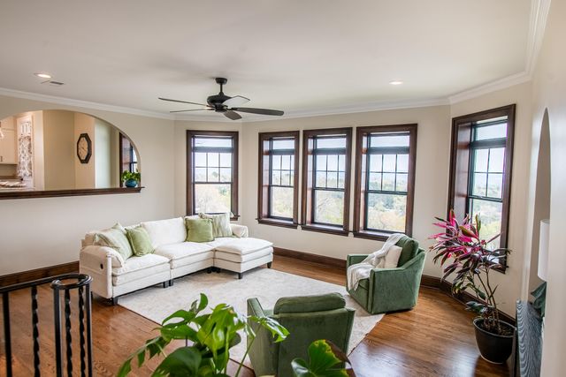 458 S Crest Road, Chattanooga, TN 37404