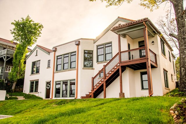 458 S Crest Road, Chattanooga, TN 37404