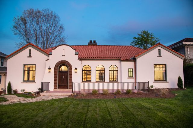 458 S Crest Road, Chattanooga, TN 37404