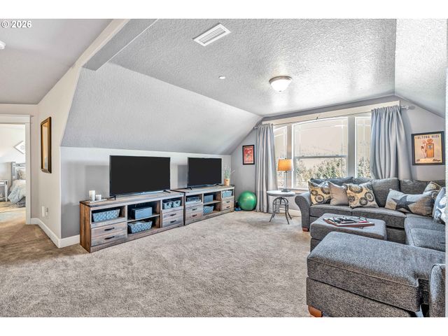 13790 Sw LAMBERT Ln, Gaston, OR 97119