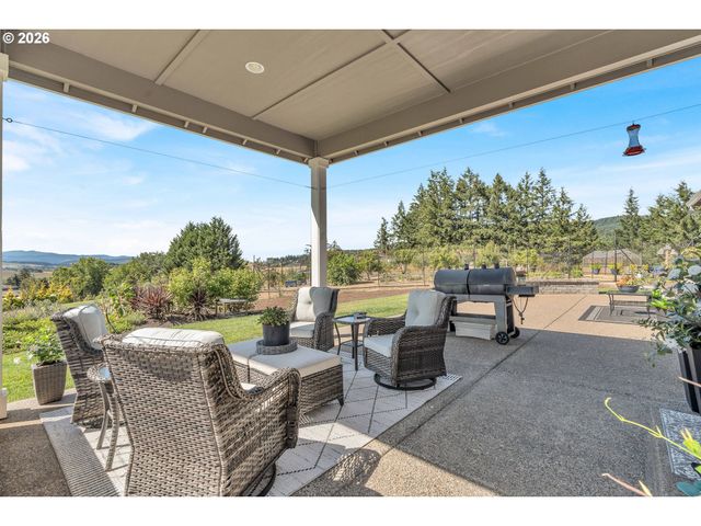 13790 Sw LAMBERT Ln, Gaston, OR 97119