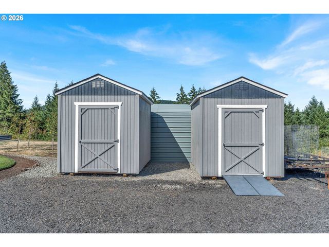 13790 Sw LAMBERT Ln, Gaston, OR 97119