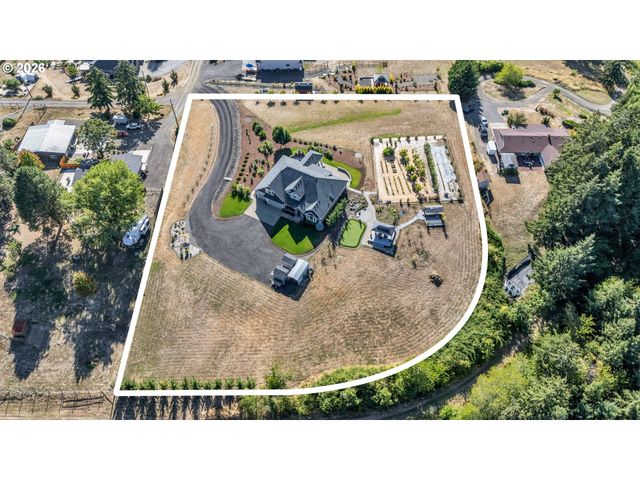 13790 Sw LAMBERT Ln, Gaston, OR 97119