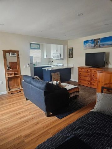 3-5 Horton Dr, La Mesa, CA 91942