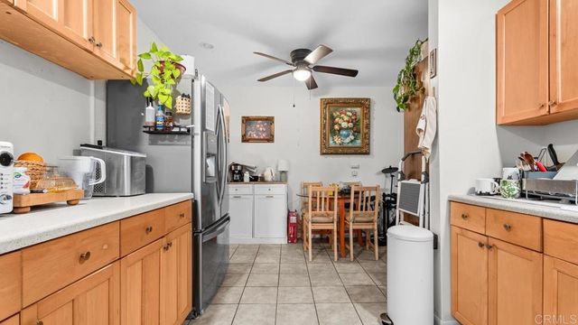 6001 3-5 Horton Dr, La Mesa, CA 91942