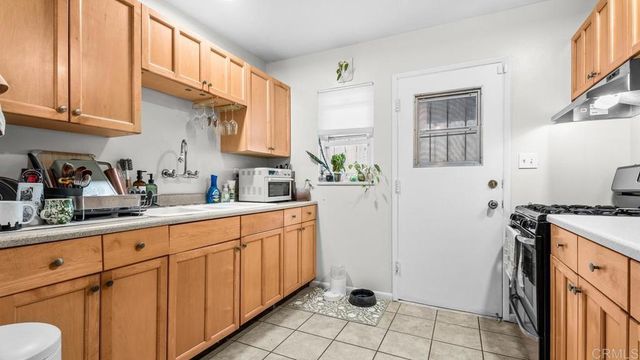 6001 3-5 Horton Dr, La Mesa, CA 91942