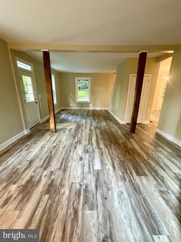1300 GRANTLEY RD, York, PA 17403