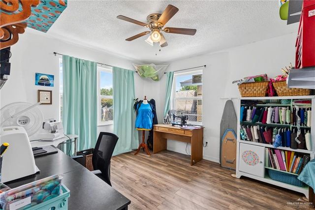 905 W Bowe Street, Pharr, TX 78577