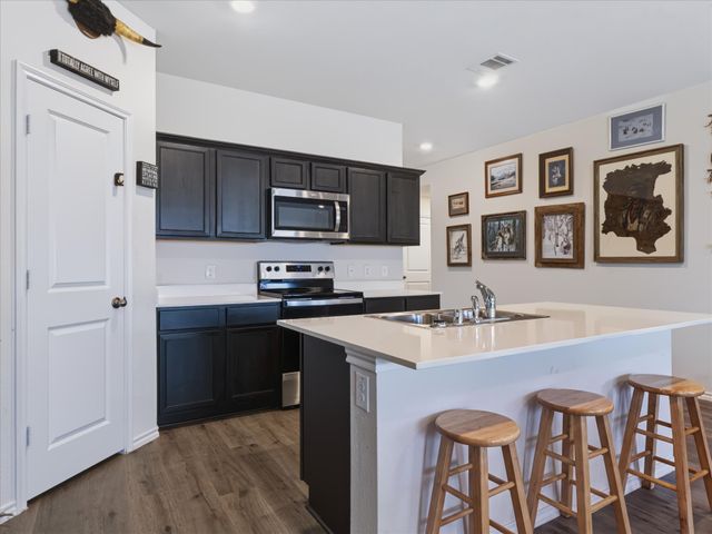 740 Amelia Court, Pilot Point, TX 76258