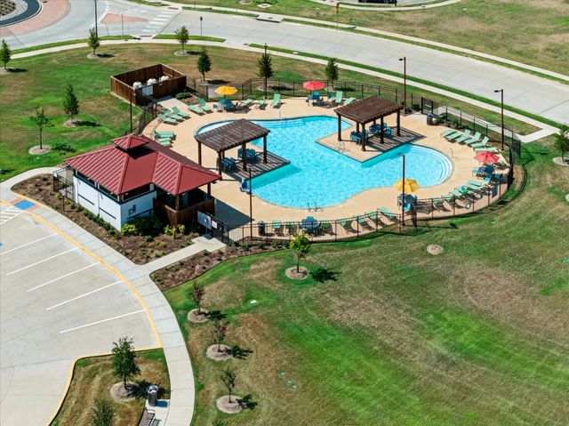 740 Amelia Court, Pilot Point, TX 76258