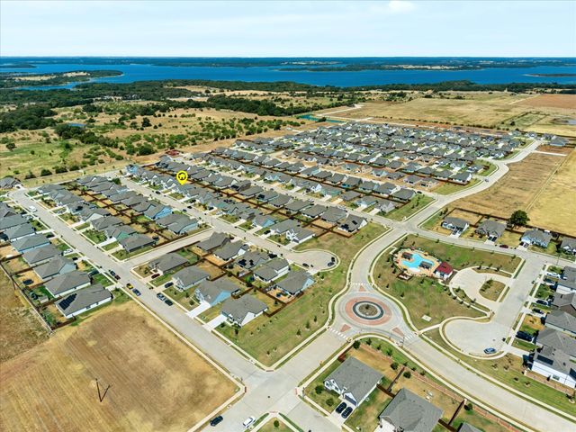 740 Amelia Court, Pilot Point, TX 76258