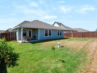 740 Amelia Court, Pilot Point, TX 76258