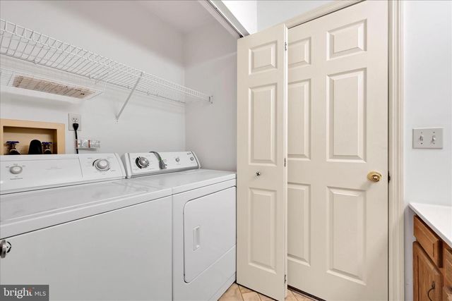 2098 WALNUT ST, Lebanon, PA 17042