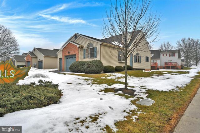 2098 WALNUT ST, Lebanon, PA 17042