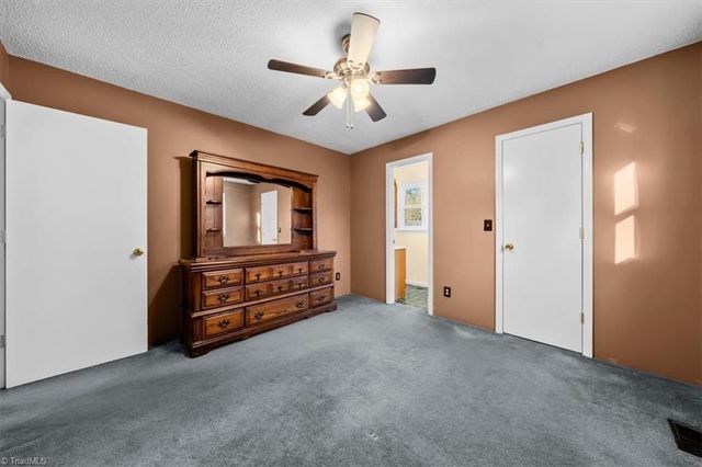 4250 Timber Lea Lane, Ramseur, NC 27316