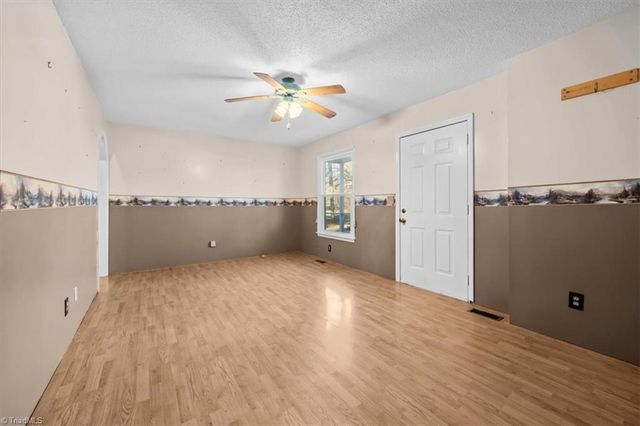 4250 Timber Lea Lane, Ramseur, NC 27316